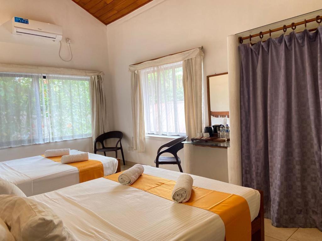 Udf Nature Villa Канді Екстер'єр фото